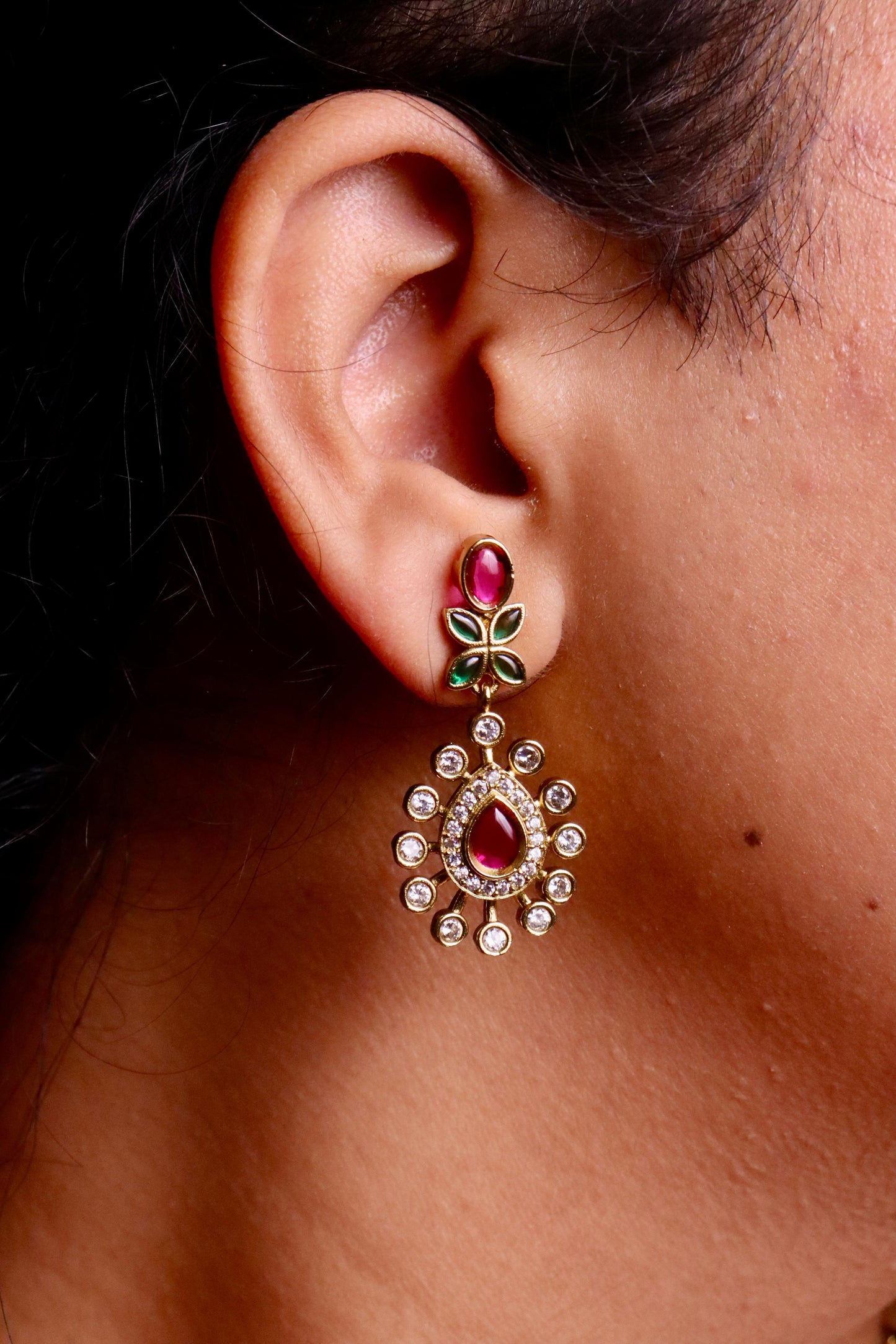 Pushpa Ad Golden Necklace set