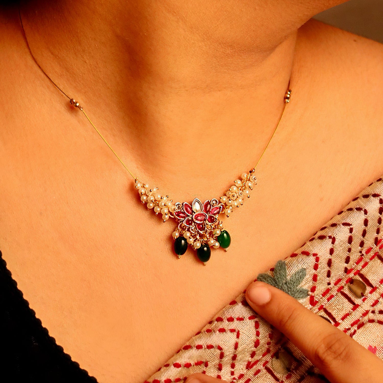Choker & Pendants