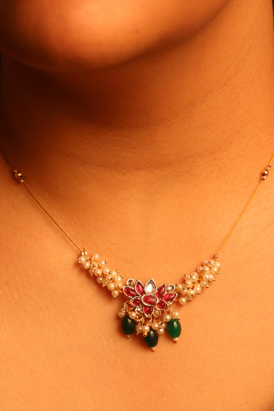 Padma shwet lotus invisible chain set