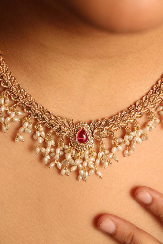 Pink and Pearl Hasli Necklace set