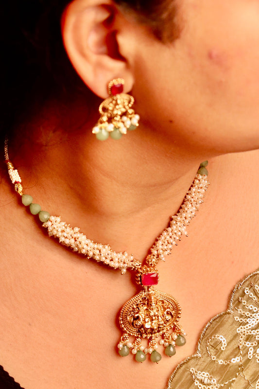 Ruby Green Temple Necklace Set