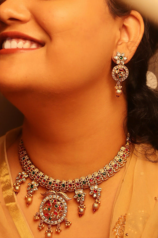 Nandani Kundan Set