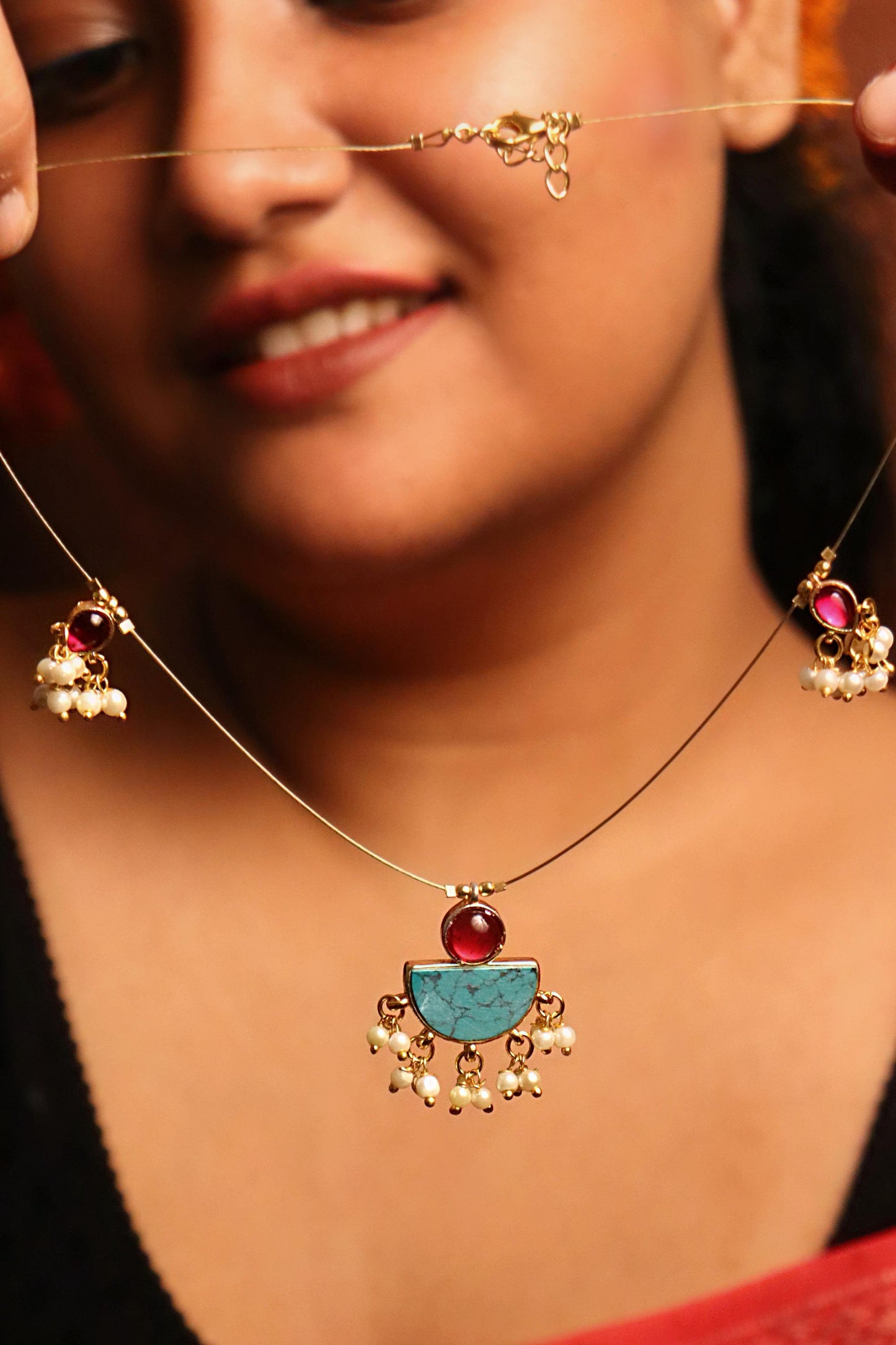 Meena Turquoise Invisible Chain