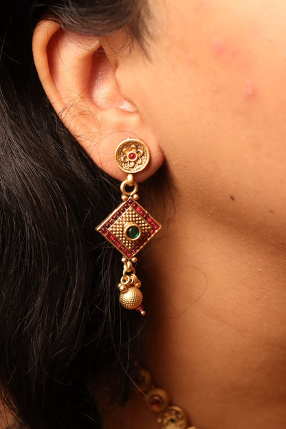 Rathi Pushp Necklace Set
