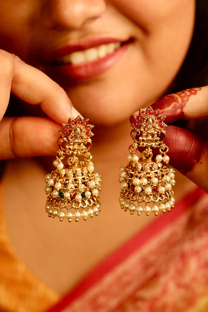 Pavi Laxmi Jhumki