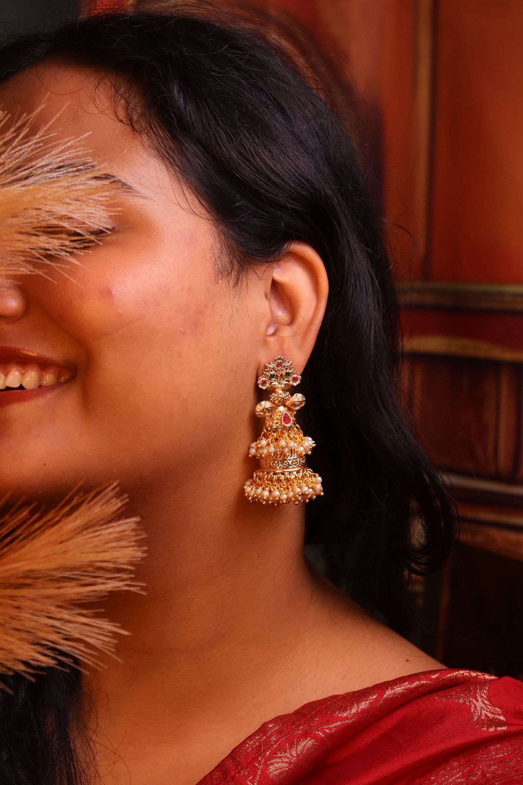 Madhu Jhumka