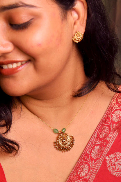 Ved Laxmi Invisible Chain Set